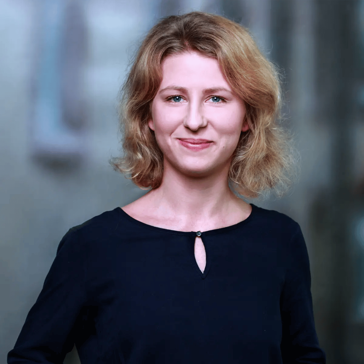 Bewerbe dich als Übersetzer bei Lina