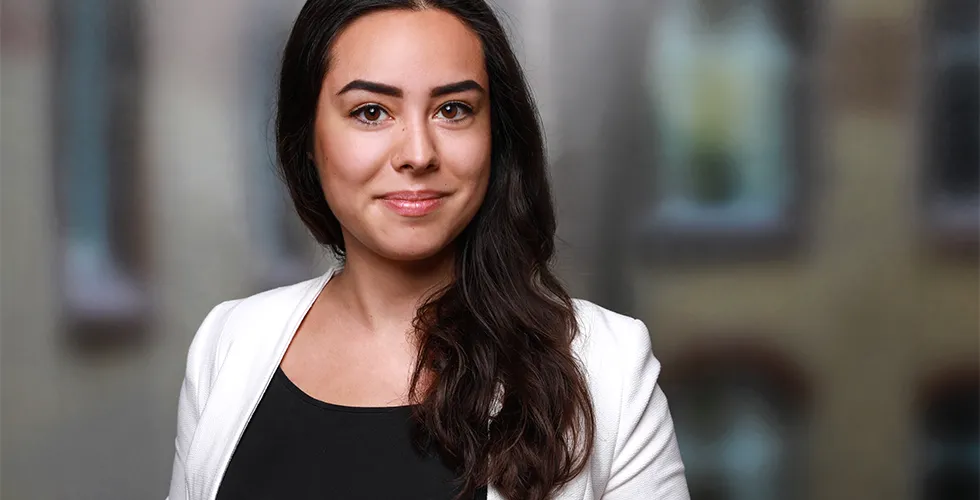 Kimberly Dinnissen lächelt in die Kamera